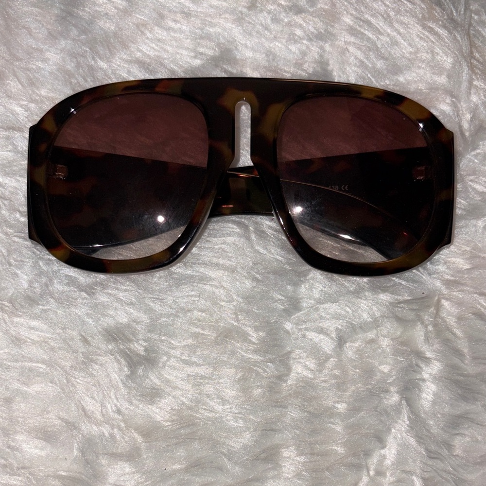 Tortoise Shell Oversized Sunglasses